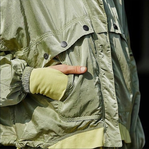 Host Pick! ❤️🎉🎀 BNWOT Free People Movement Opal Windbreaker Jacket - Picture 11 of 12